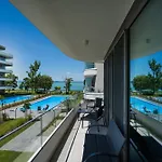 Myflat Wave Yacht *