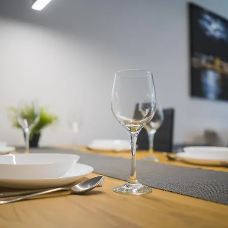 Myflat Wave Yacht Apartment *